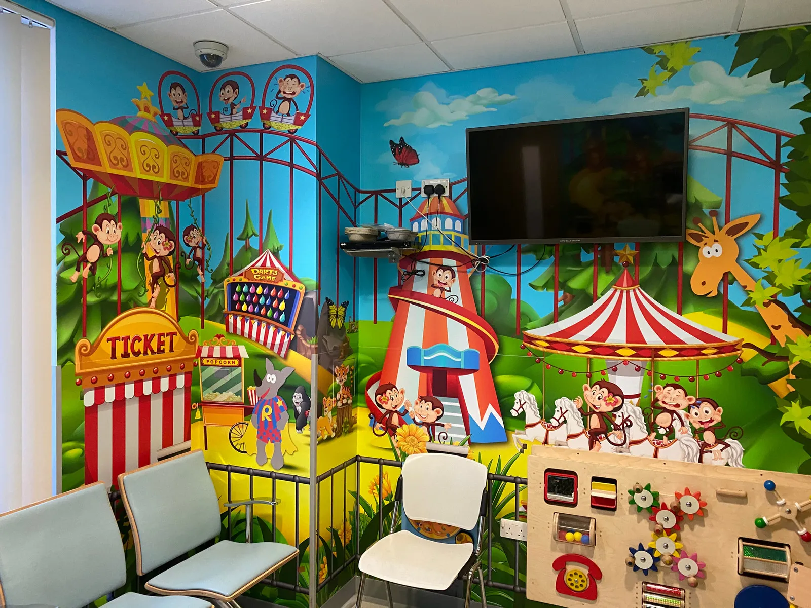 Fairground themed children's hospital wall art by It'z Print & Design